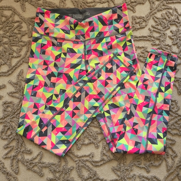 Victoria scream sports leggings - Picture 1 of 2